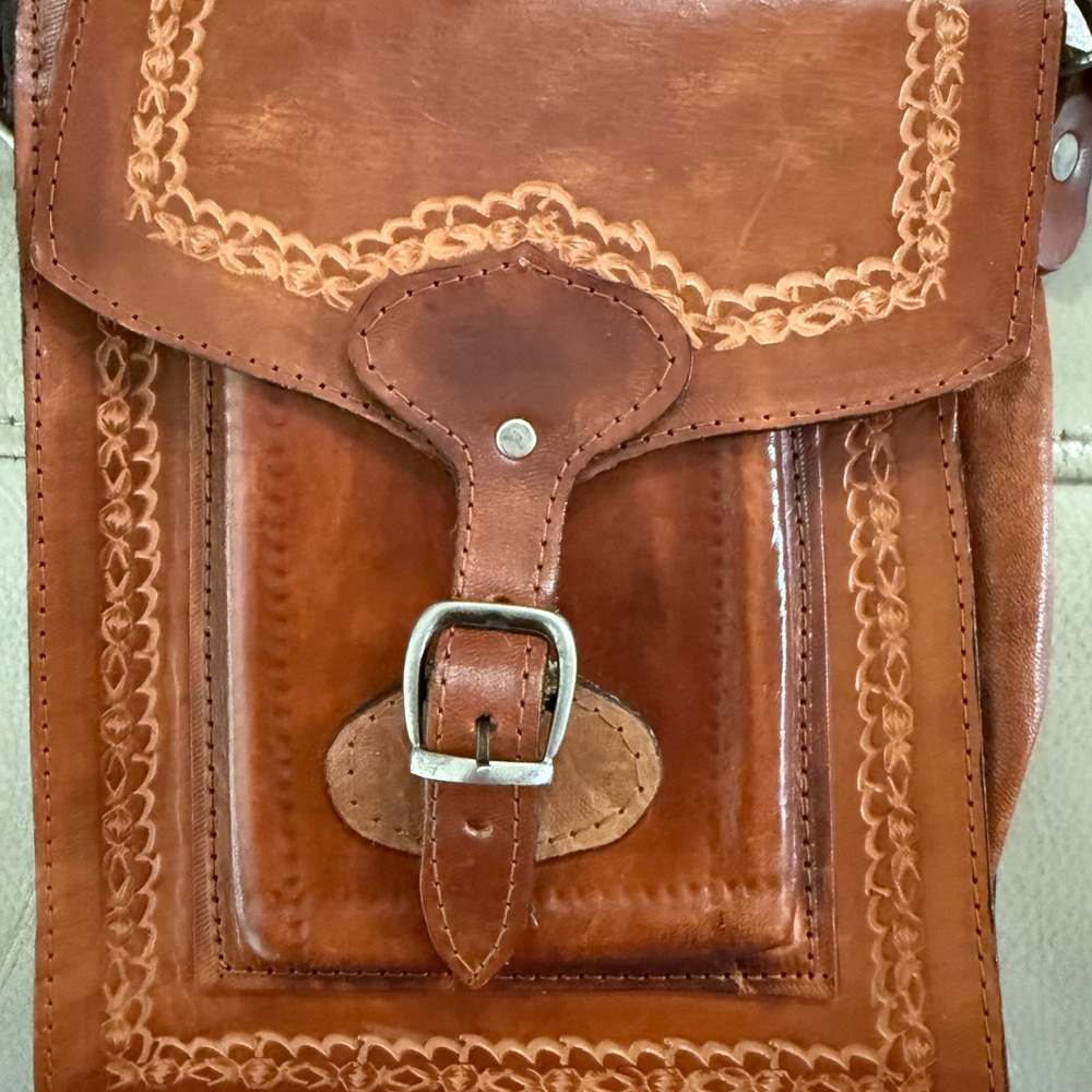 Handcrafted Leather Crossbody Bag - Picture 2 of 5